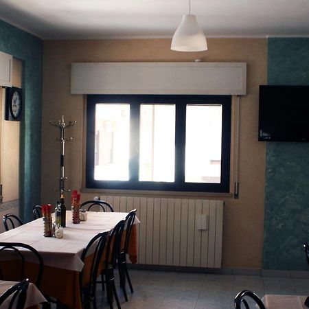 Albergo Italia Lavello Eksteriør billede